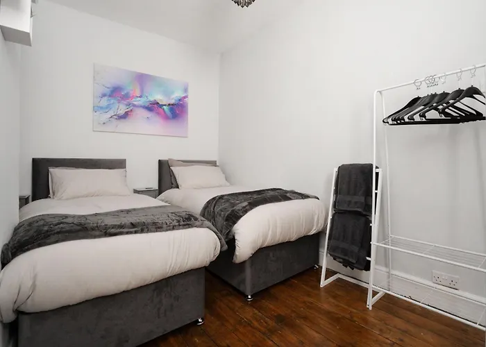 Swiss Haven - Spacious 3 Bedroom House