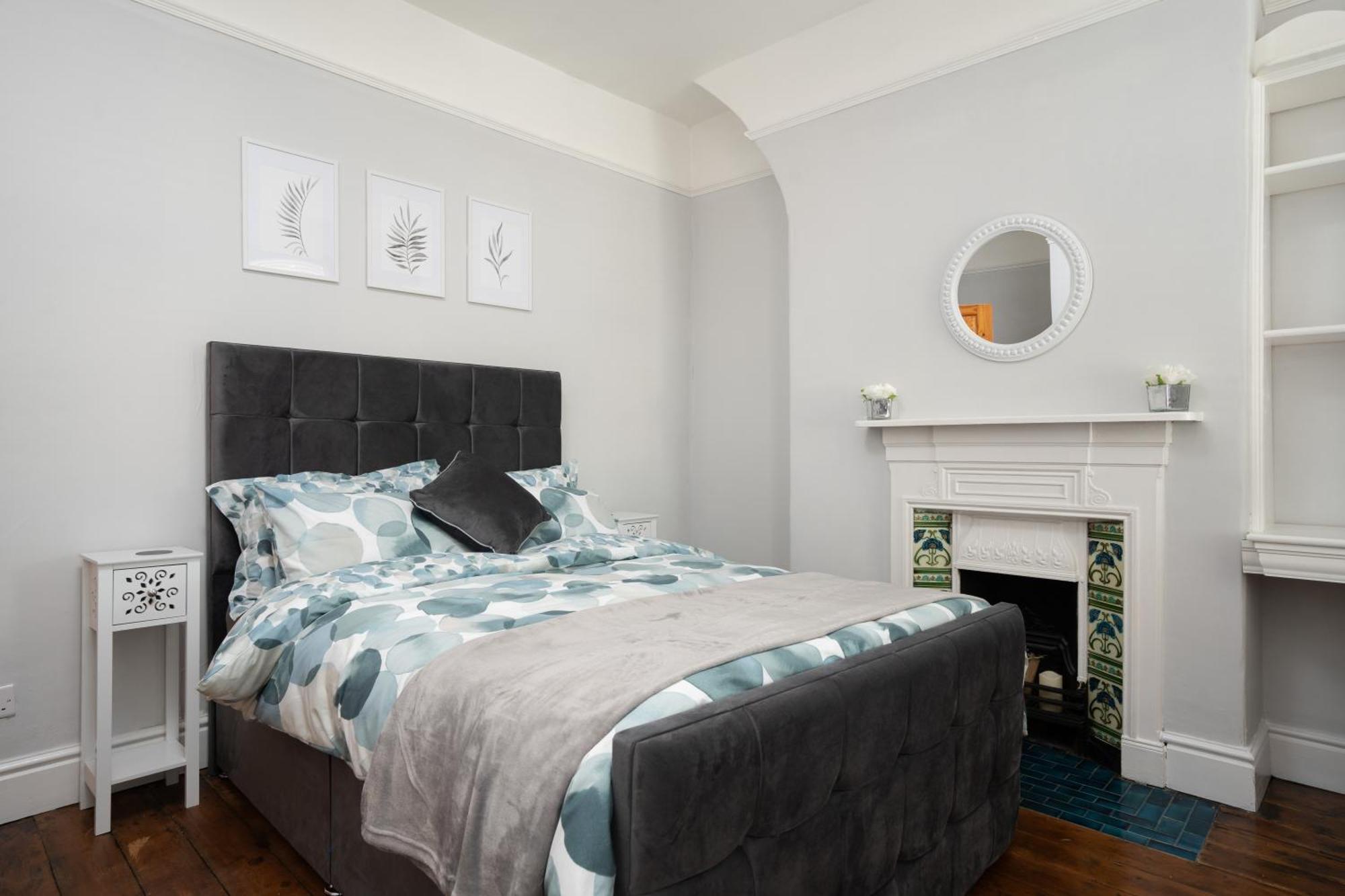 Swiss Haven - Spacious 3 Bedroom House Liverpool