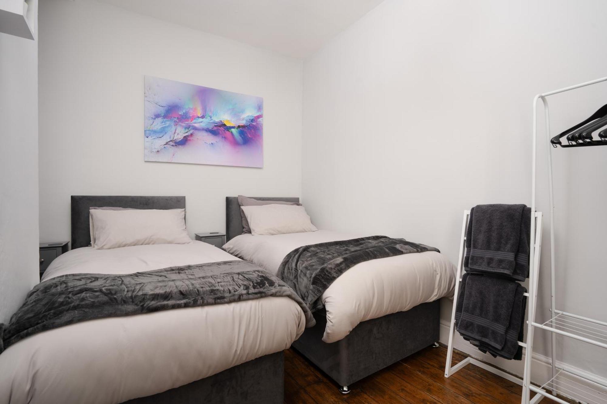 Swiss Haven - Spacious 3 Bedroom House *